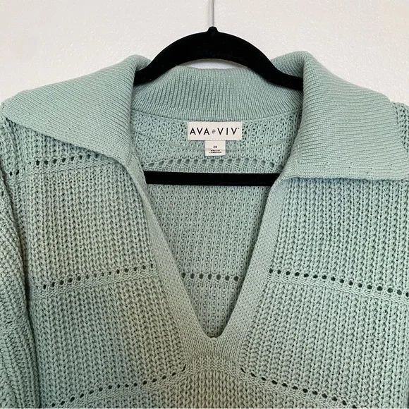 NWT Ava & Viv V-Neck Sweater - Picture 3 of 6